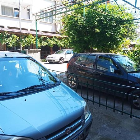 Family Hotel Bohemi II Primorsko Zewnętrze zdjęcie