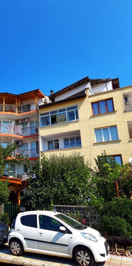 Family Hotel Bohemi II Primorsko Zewnętrze zdjęcie