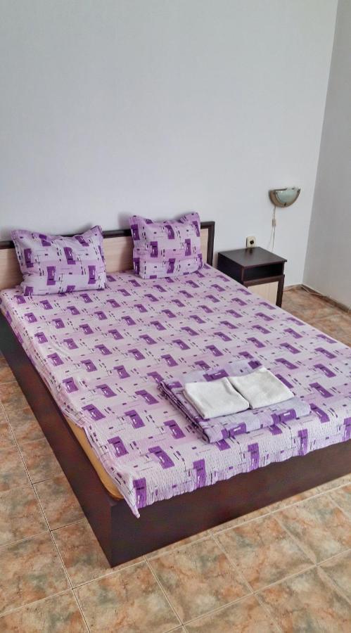 Family Hotel Bohemi II Primorsko Zewnętrze zdjęcie